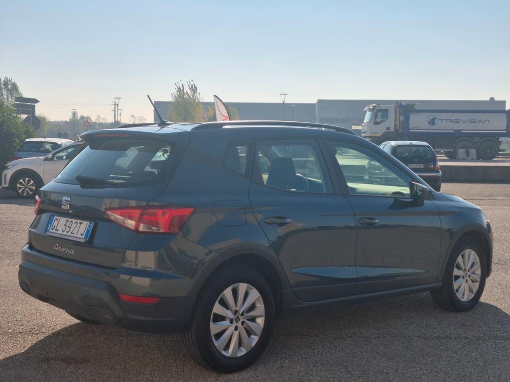 Seat Arona