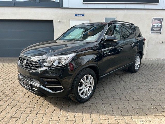 Ssangyong REXTON 2.2 Sapphire 4WD AT mit AHK/NAVI/Xenon