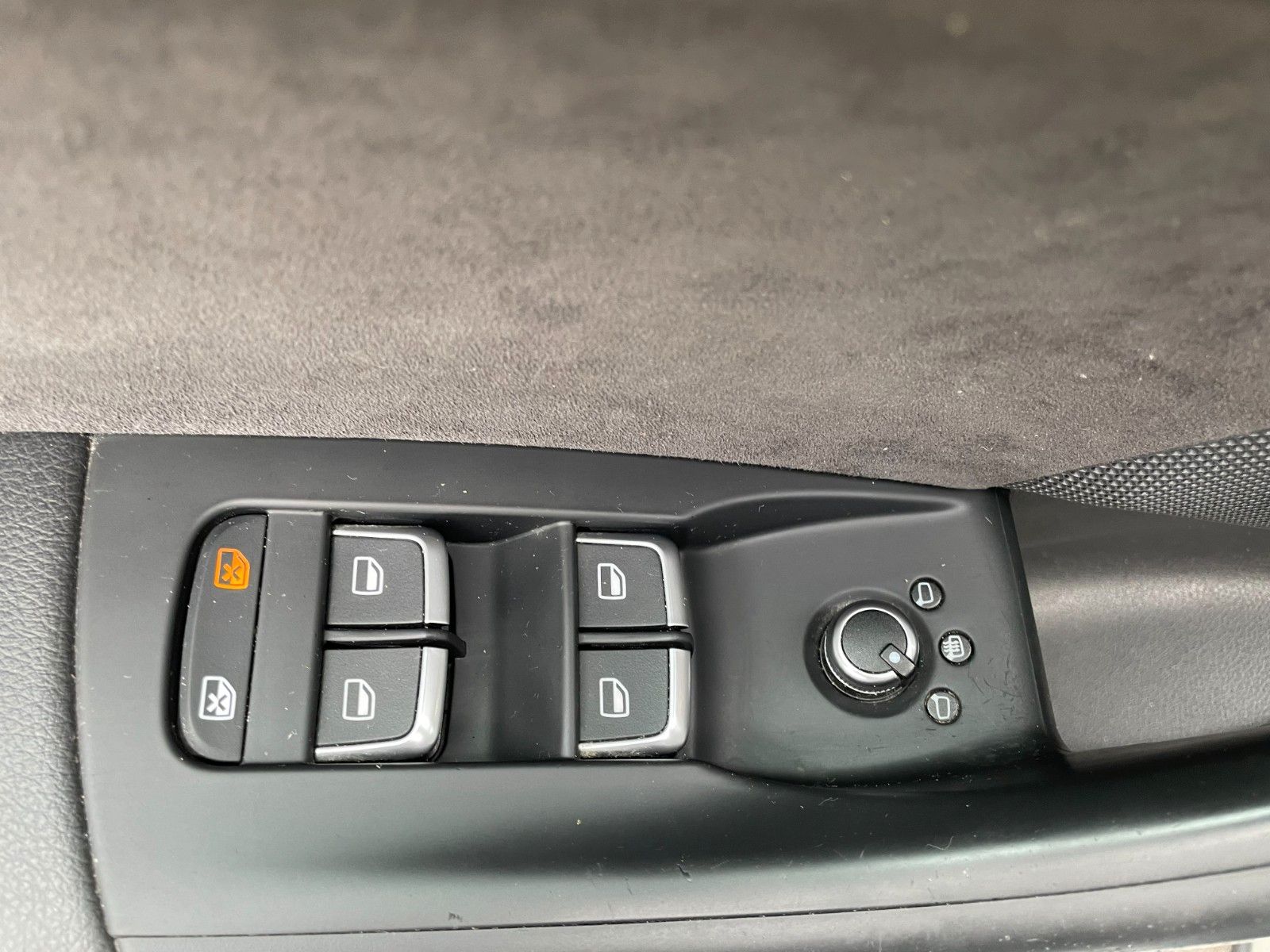Fahrzeugabbildung Audi Q3 2.0 TDI quattro