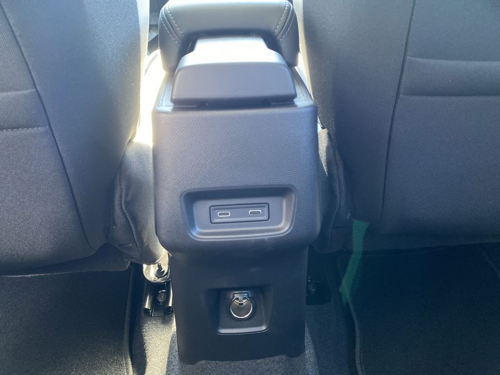 Fahrzeugabbildung Citroën C3 Hybrid 110 MAX *Sitzh*beh. Frontscheibe u Len