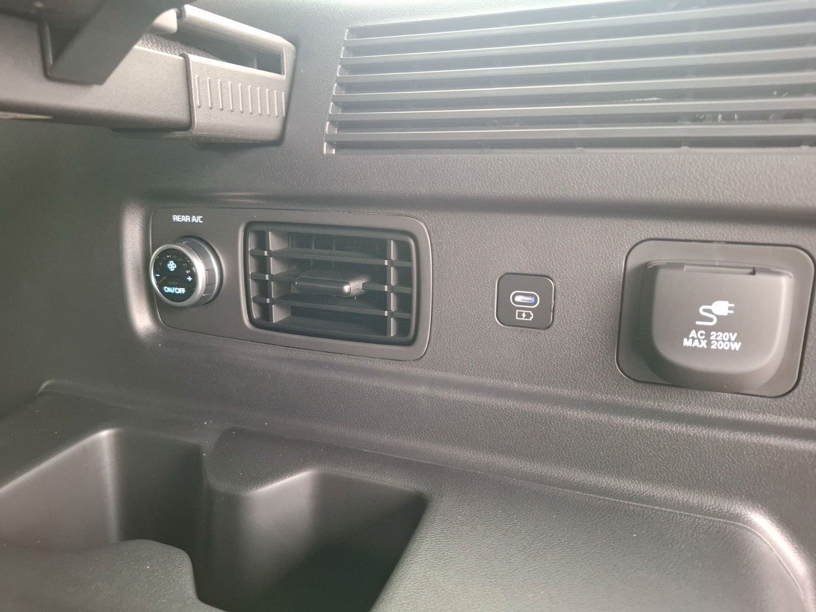 Hyundai Santa Fe – Bild 19