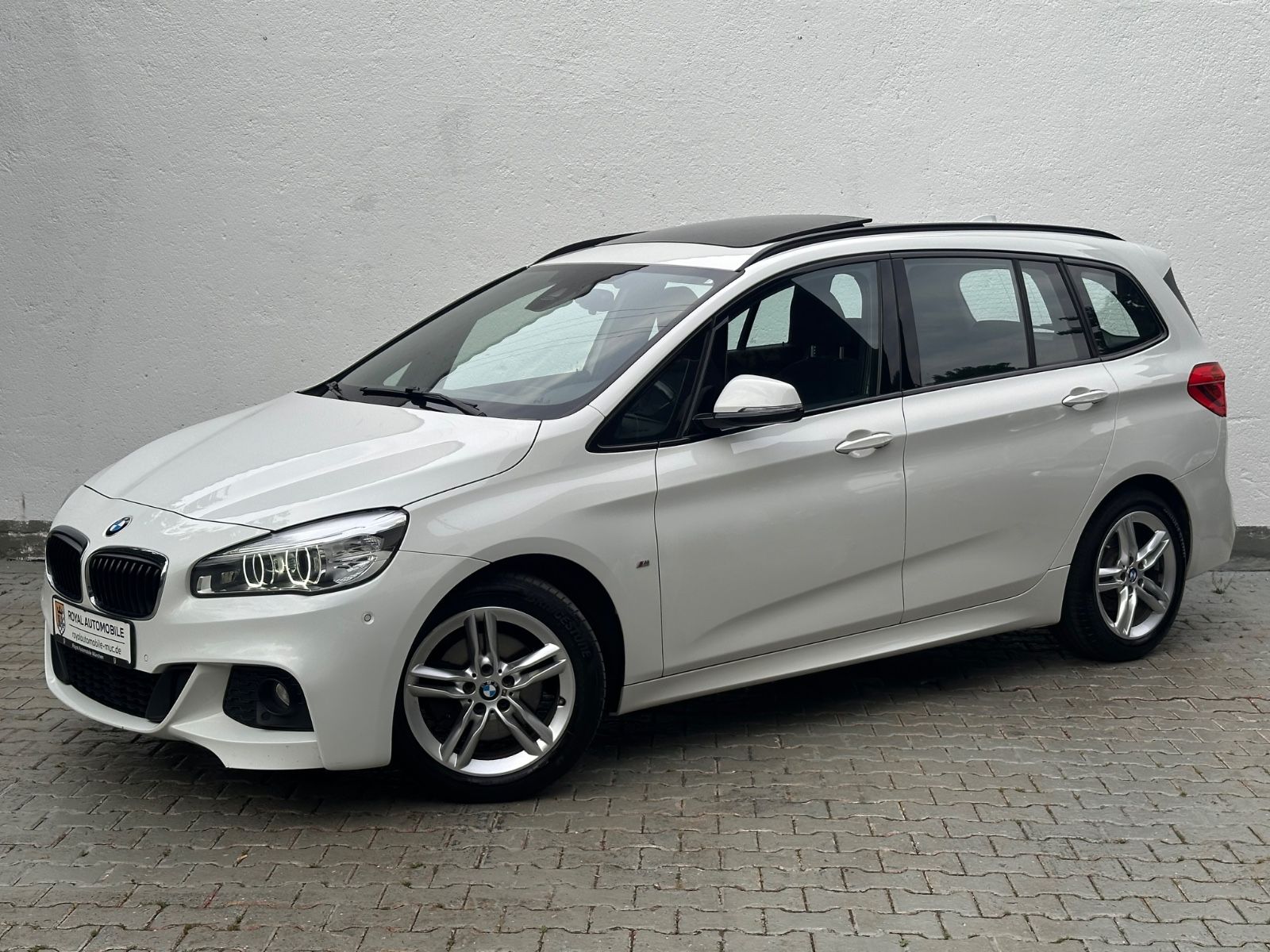 BMW 218d Gran Tourer M-Sport/KAMERA/PANO/KEY-LES/LED