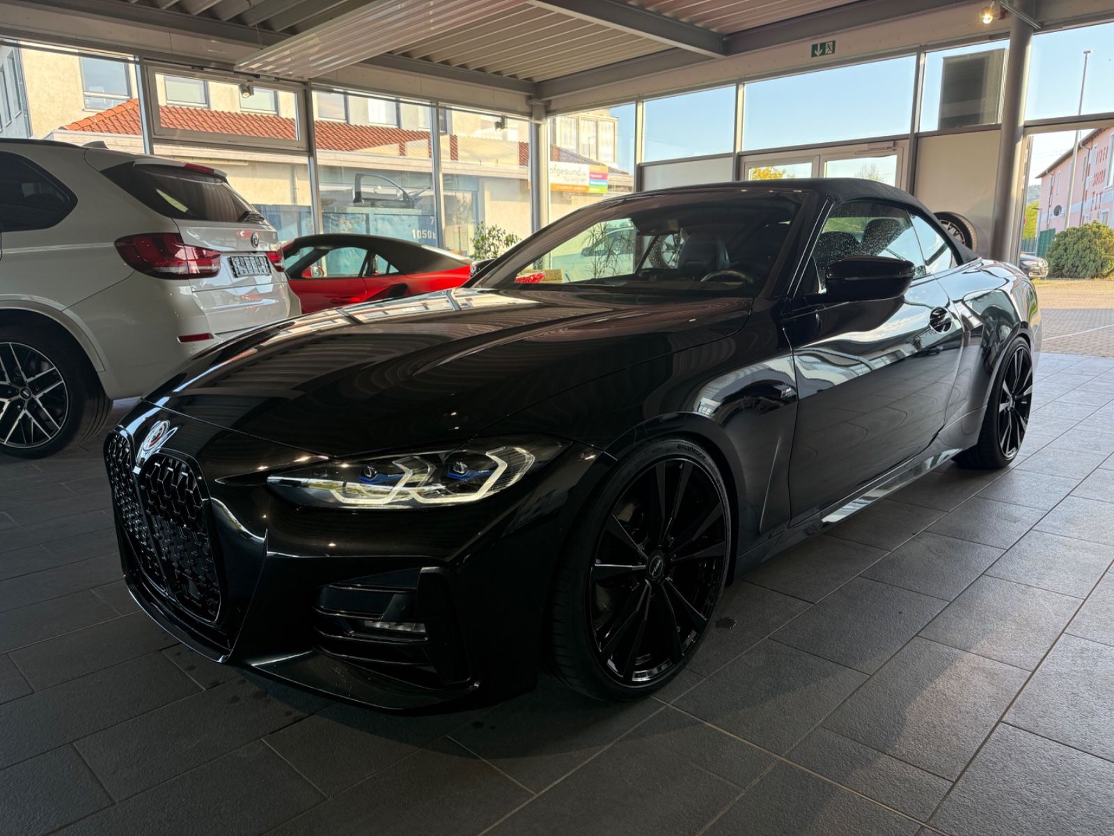Fahrzeugabbildung BMW 420d Cabrio *M Sport*Laser*ACC*Hifi*LHZ*RFK*HUD*