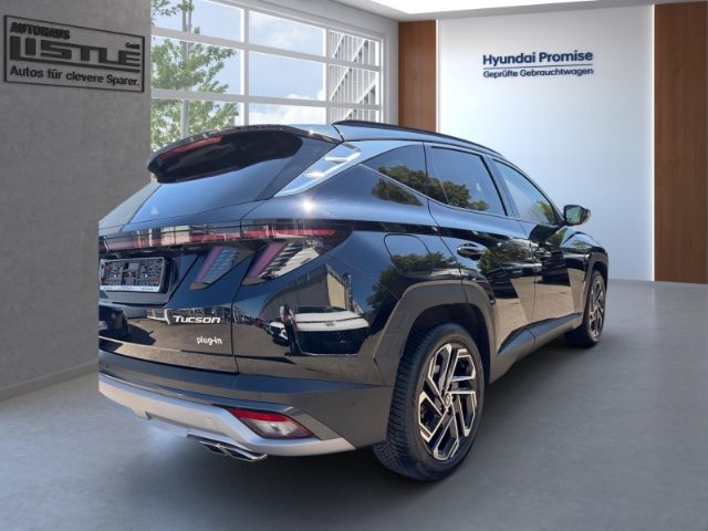 Fahrzeugabbildung Hyundai Tucson FL PHEV (MY25) 1.6 T-GDi (252 PS) 4WD Pri