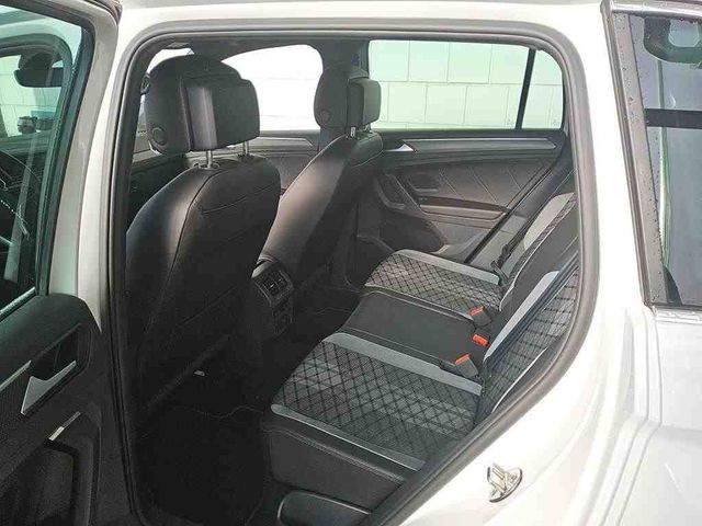 Tiguan 2.0 TDI DSG R-Line 4M LED+KAMERA+AHK+ACC+