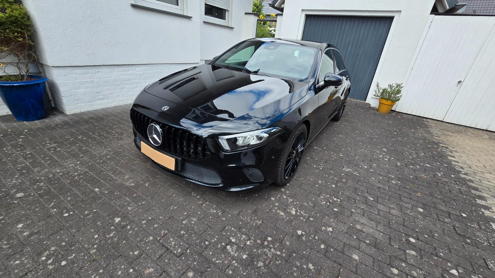 Mercedes-Benz A 250 DCT -