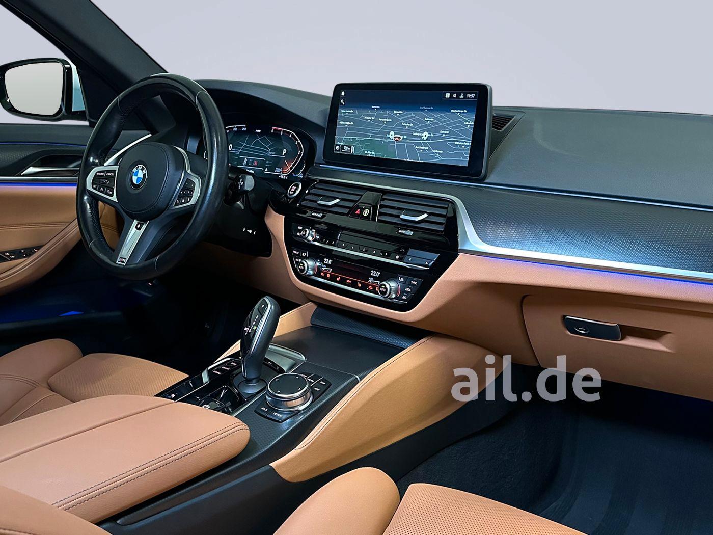BMW 530d xDrive Touring M-Sport LED HUD Kam. KlimaA