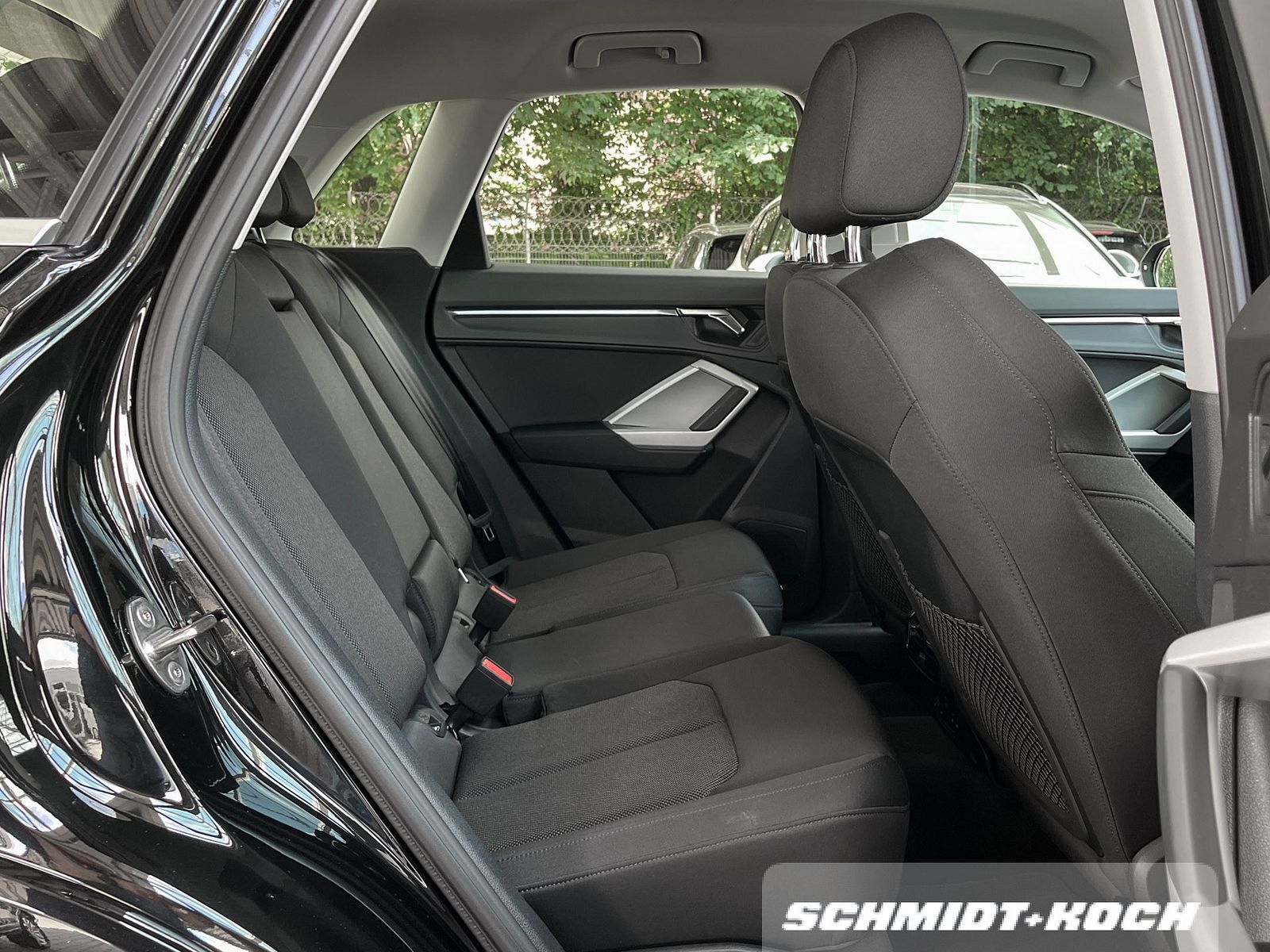 Audi Q3 45 TFSI Quattro S Tronic advanced Allrad Navi foto 8