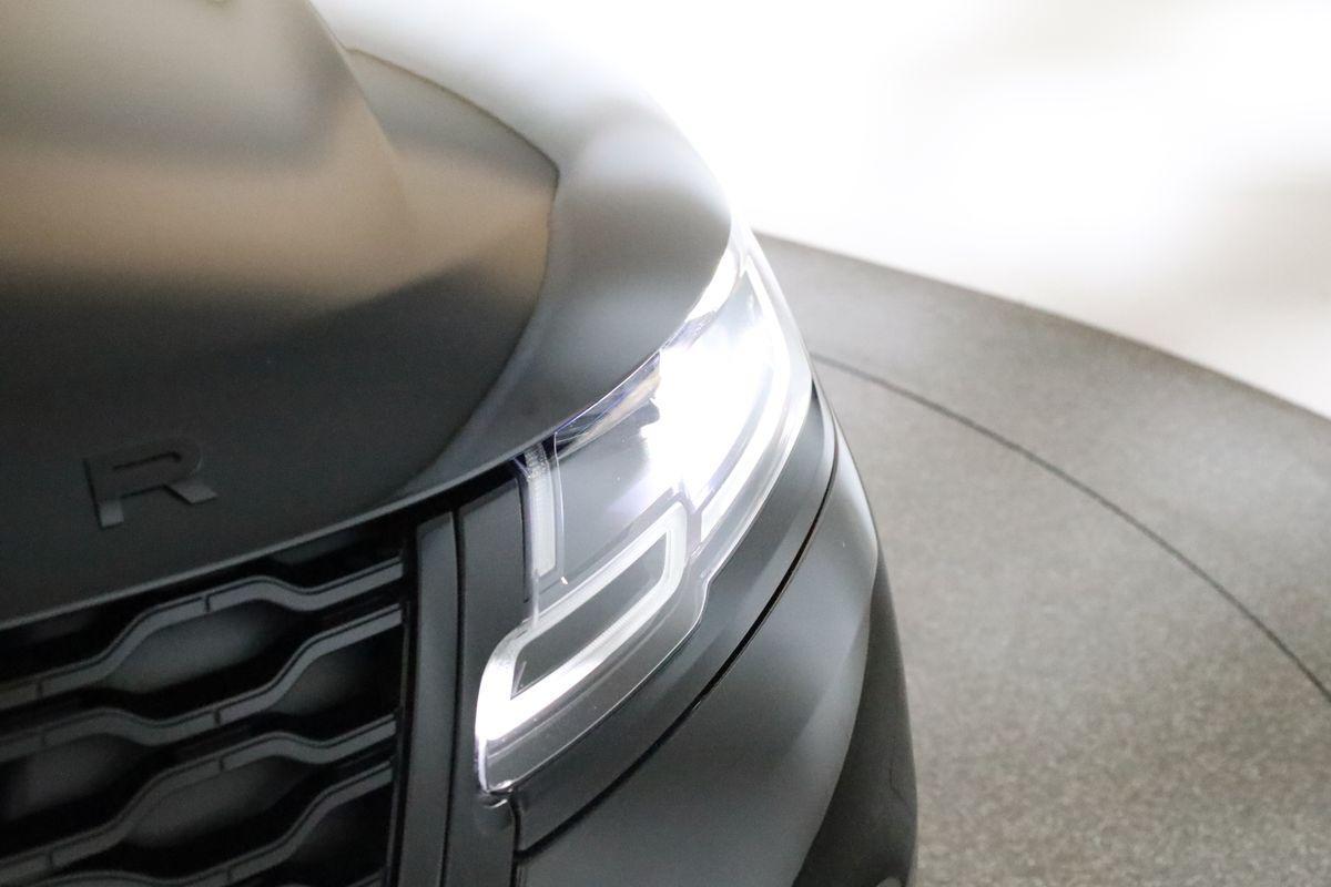 Land Rover Range Rover Velar P400 AWD R-Dynamic SE BLACK 22