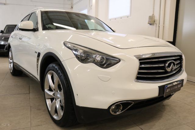 Infiniti INFINITI QX70 3.0 diesel V6 AT S Premium