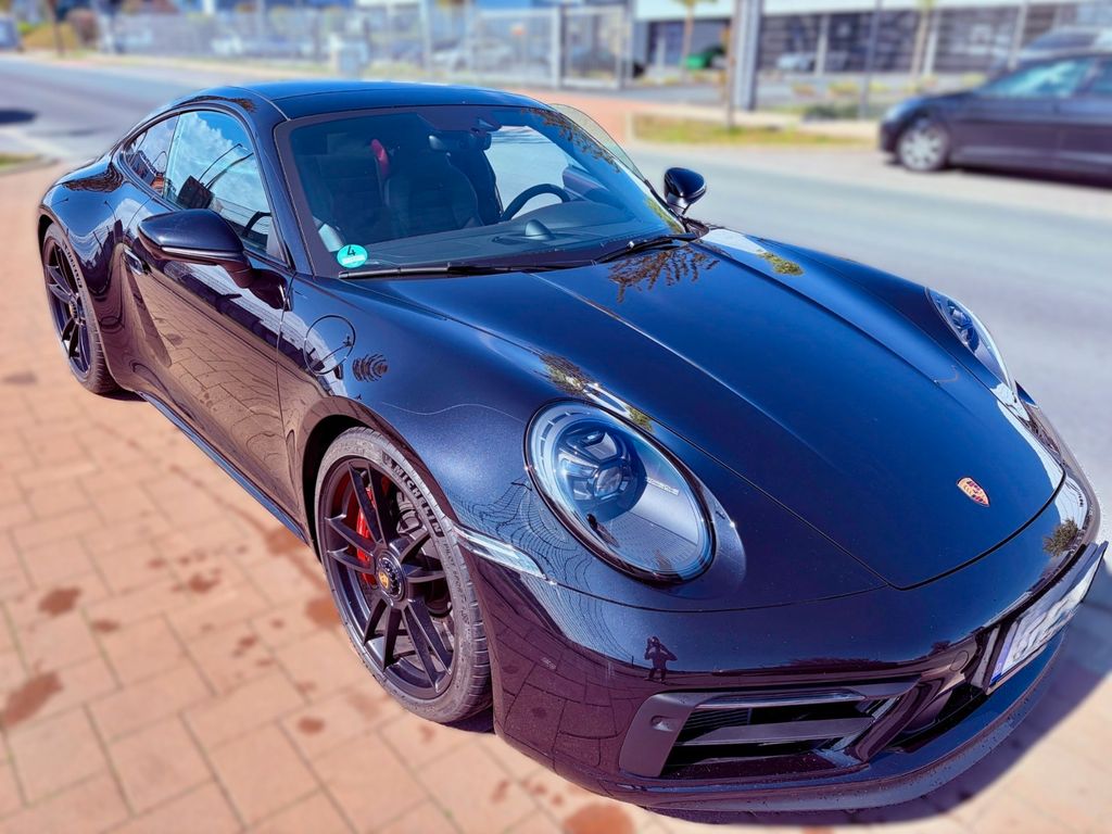Image of Porsche 992