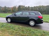 Opel Astra J Sports Tourer Edition 165ps Diesel 1. Hd - gebrauchte Opel Astra aus dem Jahr 2013