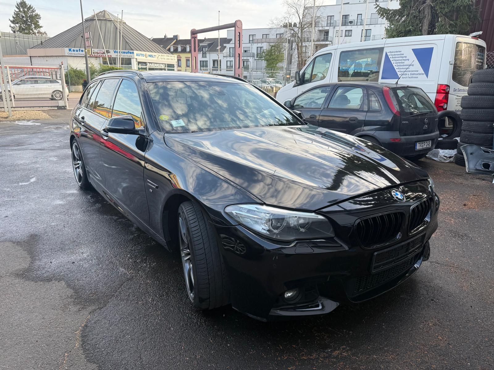 BMW 525d Touring M Paket Pano Navi ACC Klima SHZ