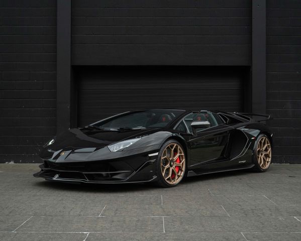 Lamborghini Aventador SVJ Roadster LP770-4/Ad Personam