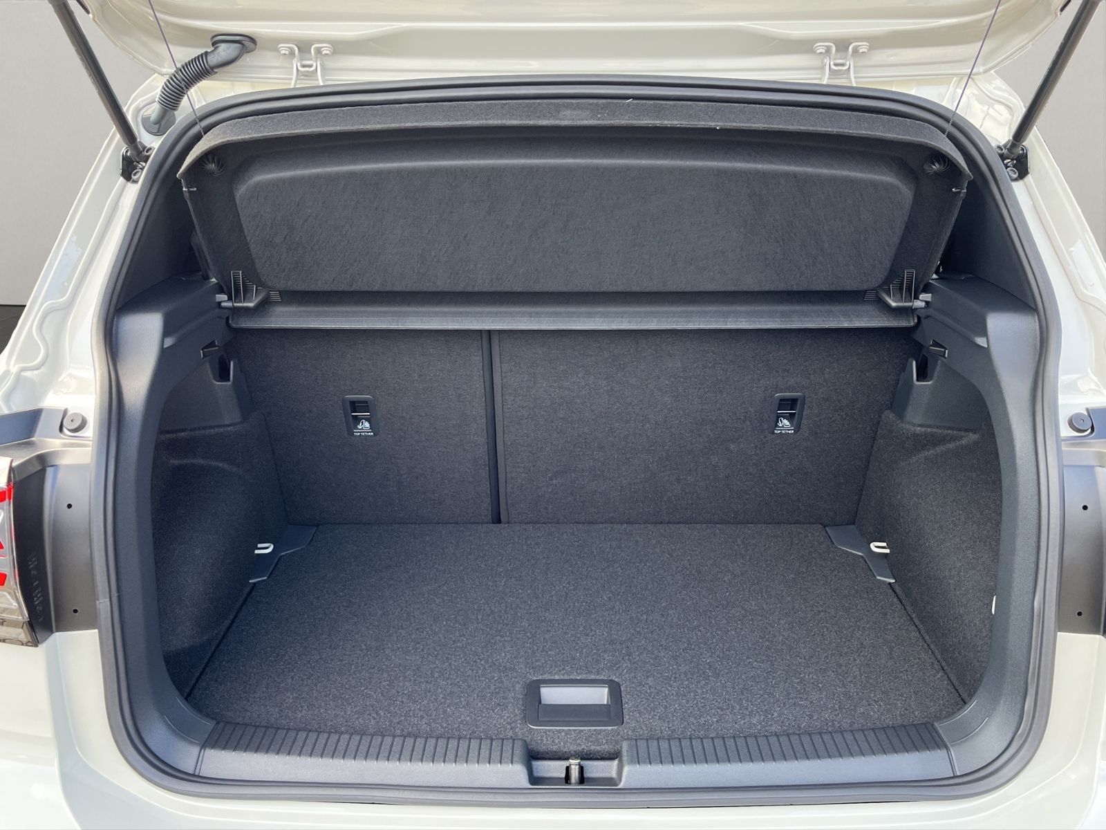 Volkswagen T-Cross - Bild 9