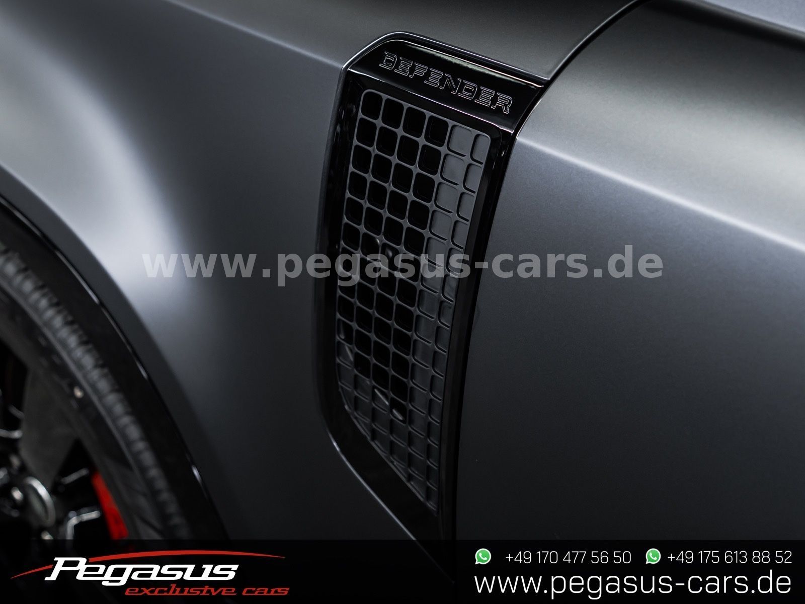 LAND ROVER Defender - 12