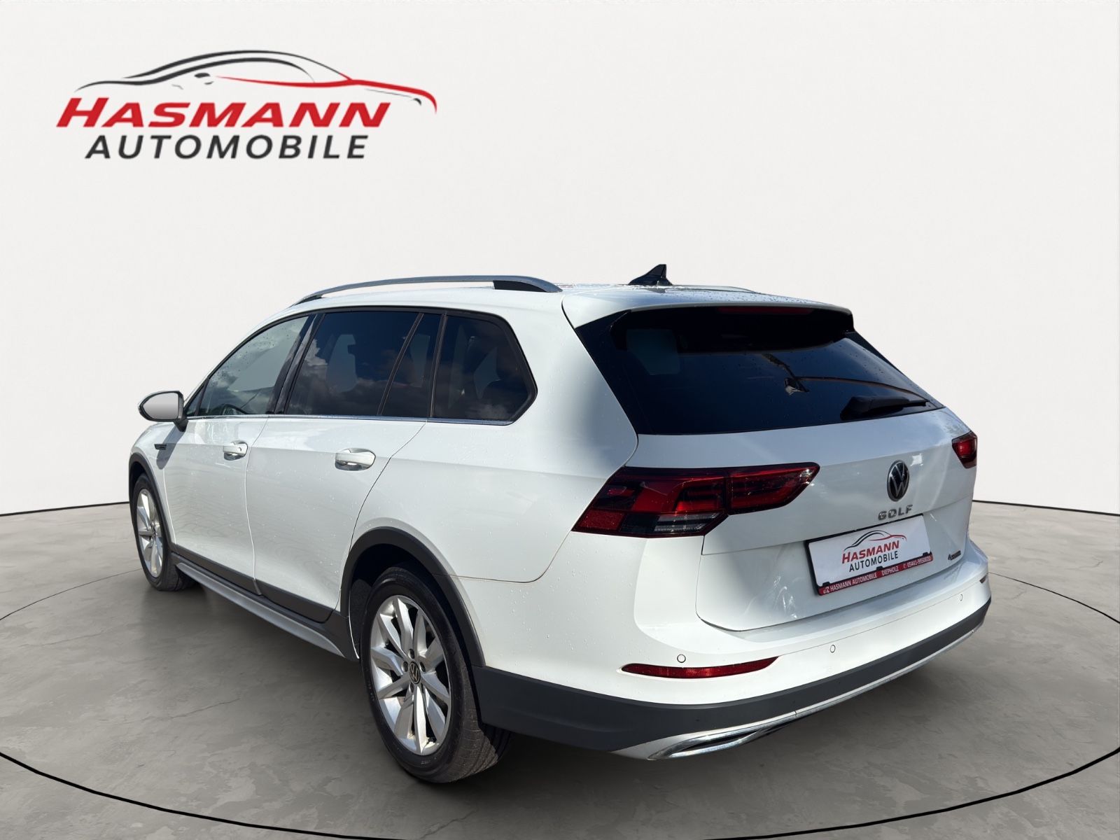 Golf VIII Variant Alltrack 4Motion*NAVI*1.HAND*
