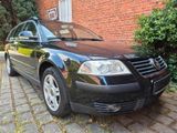 Volkswagen (VW) Passat 3BG 1.6L mit AHK ||... - Volkswagen Passat aus 2004: Kombi