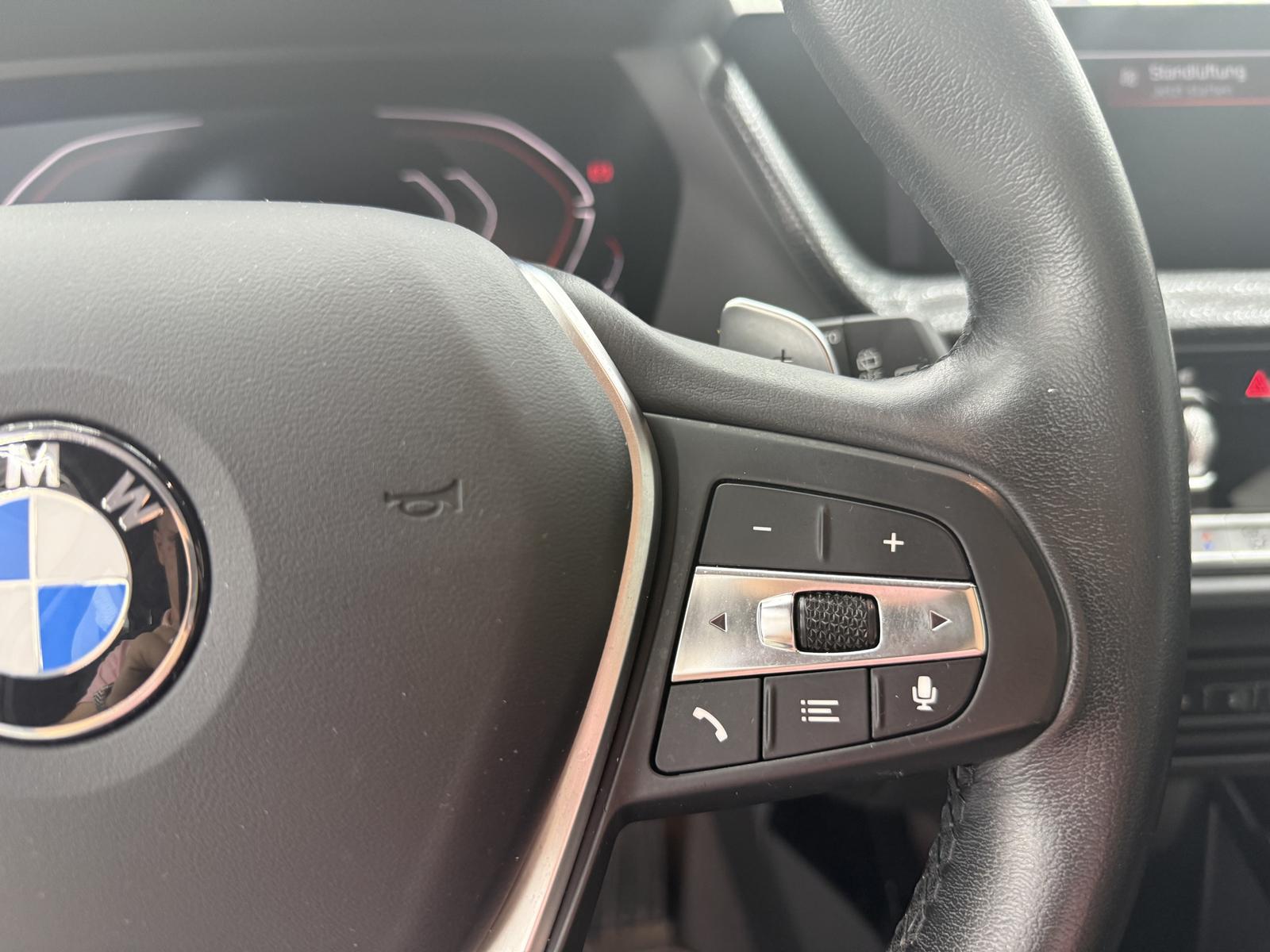 BMW 1 Series i Sport Line, 1 Hand, AHK, Kamera, Leder, миниатюра 7
