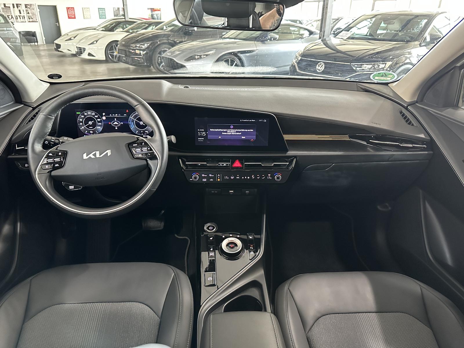 Kia Niro EV Vision/WäPu/SoH 97,7%/ACC/1Hd/NAV/RFK/BT