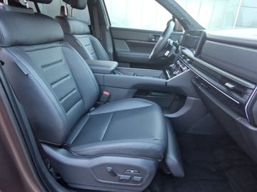 Hyundai SANTA FE 1.6T-GDI Blackline Hybrid(239PS) Allrad
