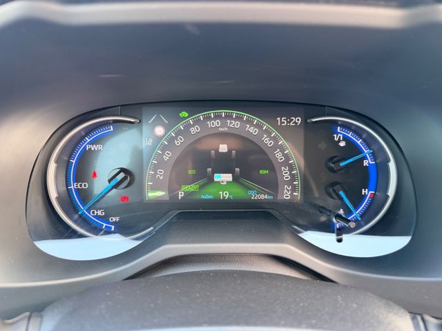 Toyota RAV 4 Hybrid 4×2 Team Deutschland