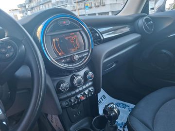 MINI One D - 6