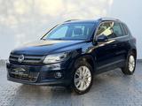 Volkswagen Tiguan 2.0 TSI DSG Life 4Motion BiXen/R-Cam/Pano - Volkswagen Tiguan: Blau, Schiebedach