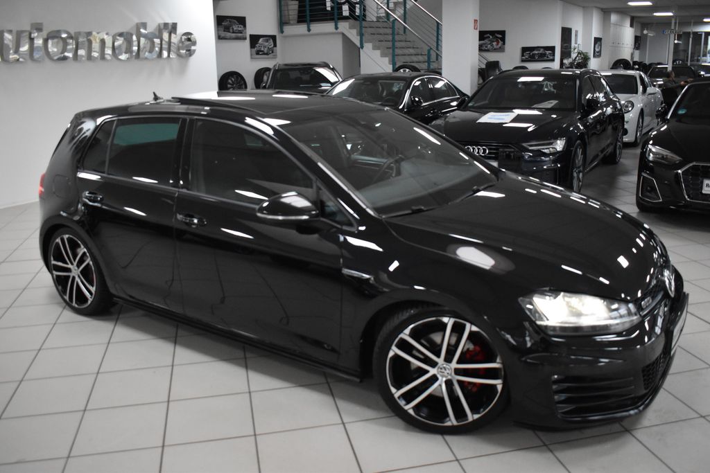 Volkswagen Golf VII GTD PANO ACC DCC TOTW KAMERA DYNAUDIO