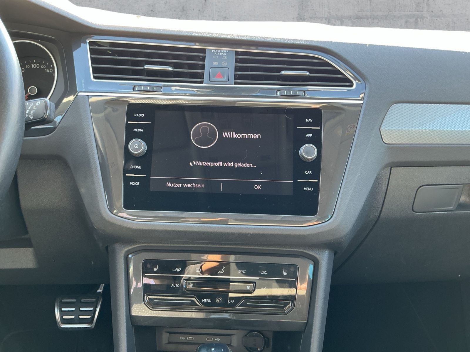 Volkswagen Tiguan - Bild 11