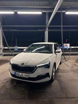 Skoda Scala 1.0 TSI 85kW Active Active - Skoda Scala Active mit Benzin-Antrieb