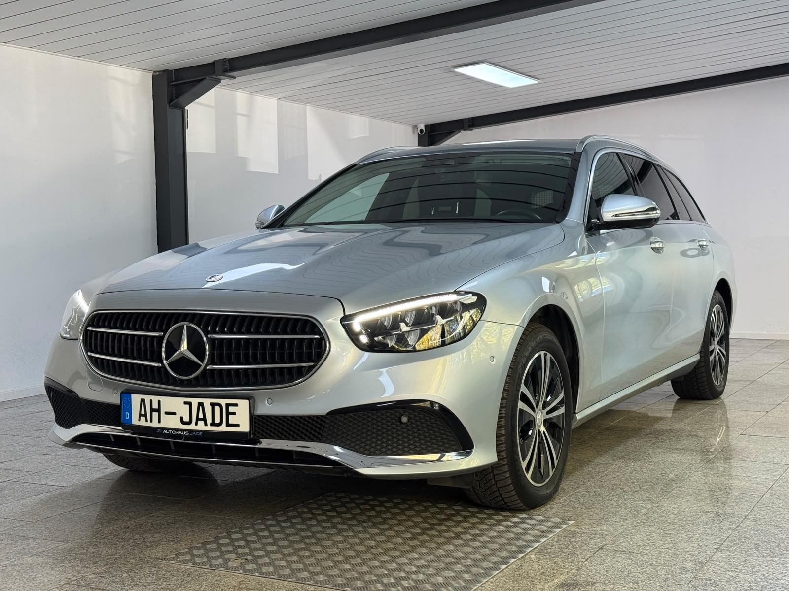 Mercedes-Benz E 220d T-Modell *Avantgarde*Widescreen*Memory*
