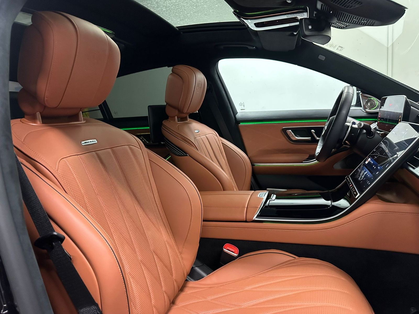 Fahrzeugabbildung Mercedes-Benz S 63 E Performance L *KERAMIK*TV*CARBON*4D*