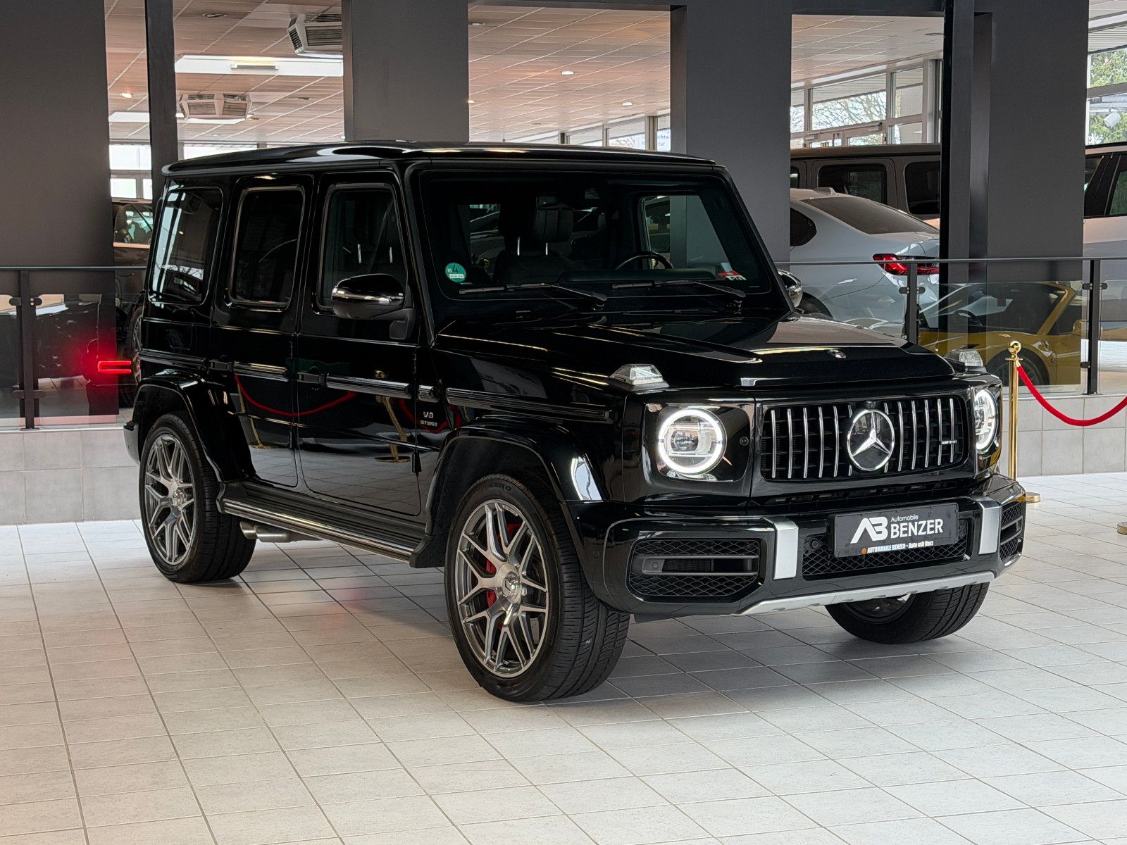 Fahrzeugabbildung Mercedes-Benz G 63 AMG/SUPERIOR/MASSAGE/MANUFAKTUR/