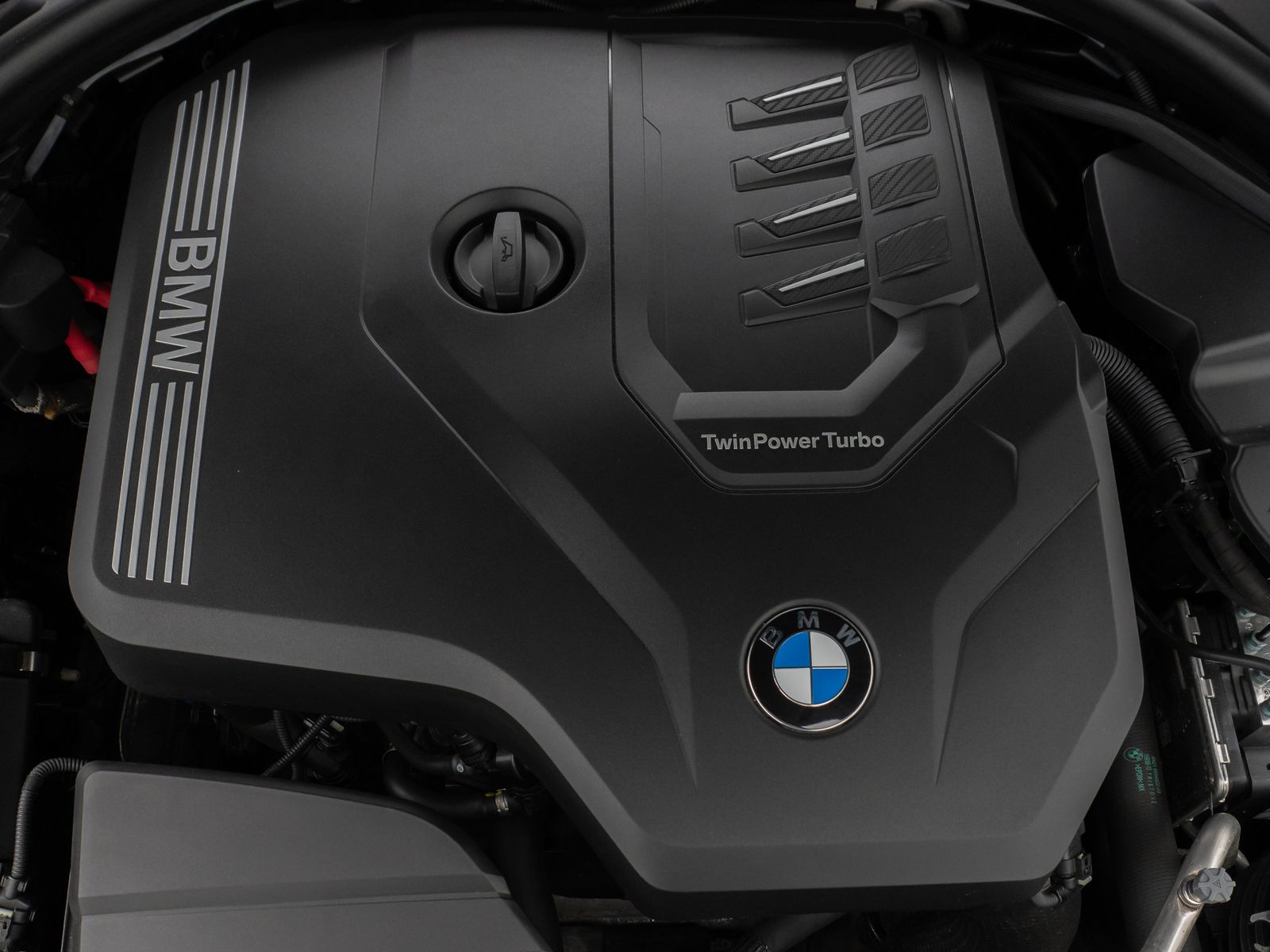 Fahrzeugabbildung BMW 320i xD M Sport 360°HUD DAB HiFi Stop&Go Komfort