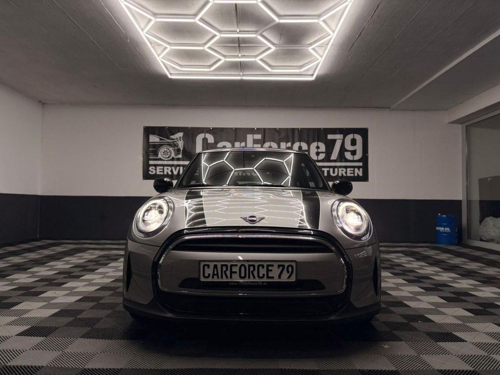 MINI Cooper AUTOMATIK SITZ-/STANDHZG DAB KLIMAAUTO MINI Cooper AUTOMATIK SITZ-/STANDHZG DAB KLIMAAUTO