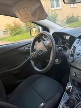 Ford Focus - Ford Focus mit Benzin-Antrieb: Geländewagen