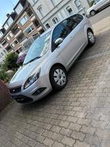 Ford Focus 1.8i 16V - Ford Focus: 16 16v