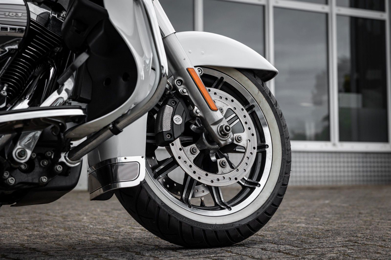 Fahrzeugabbildung Harley-Davidson E-Glide Ultra 103 cui FLHTKL - Kesstech -