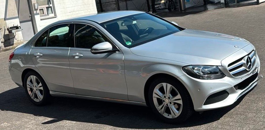Image of Mercedes-Benz C 180