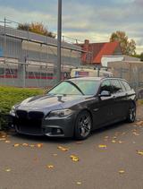 BMW Bmw F11 530D M Packet Shadowline - BMW 530: F11