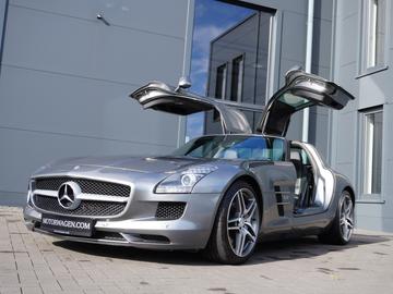 2010 Mercedes-BENZ SLS AMG — миниатюра 32