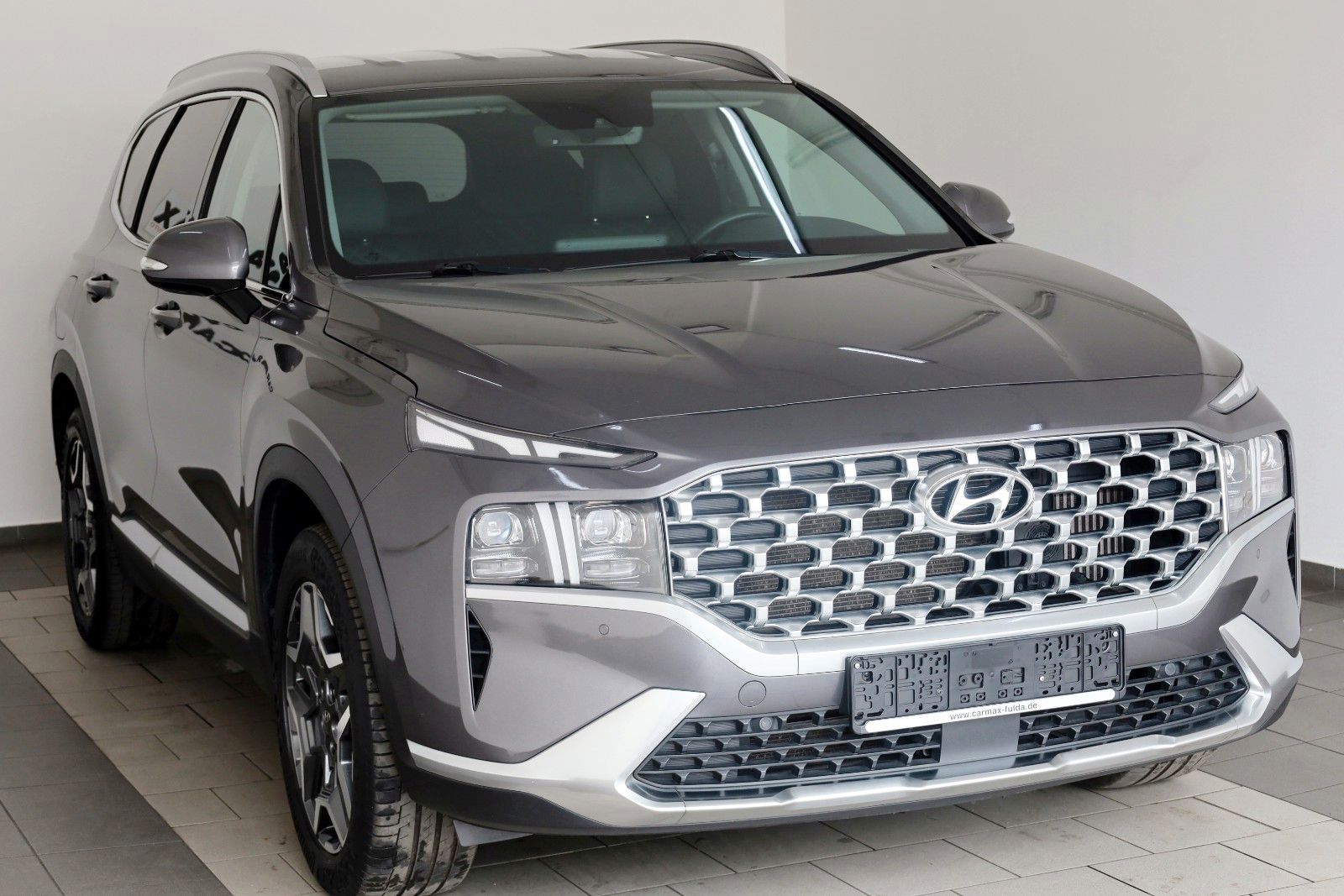 Fahrzeugabbildung Hyundai Santa Fe SHINE Hybrid 4WD Leder,Navi,Kamera,ACC