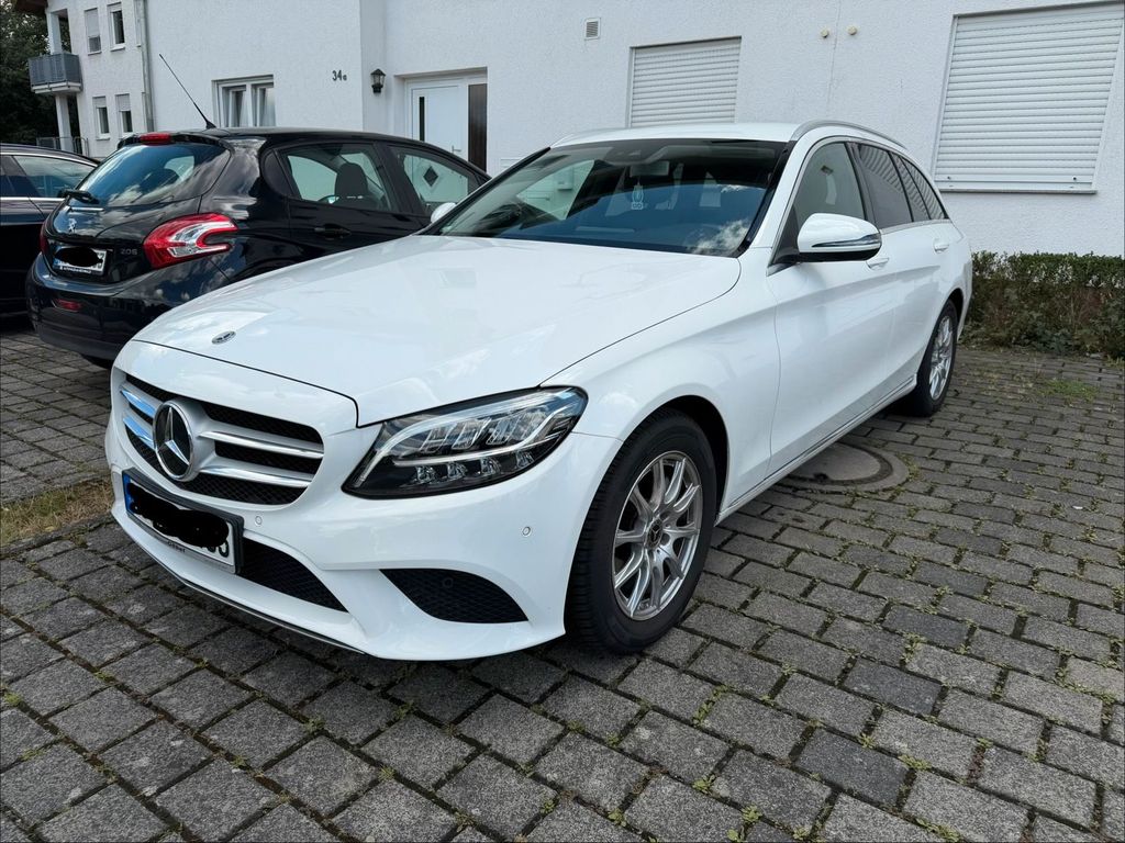 Image of Mercedes-Benz C 180