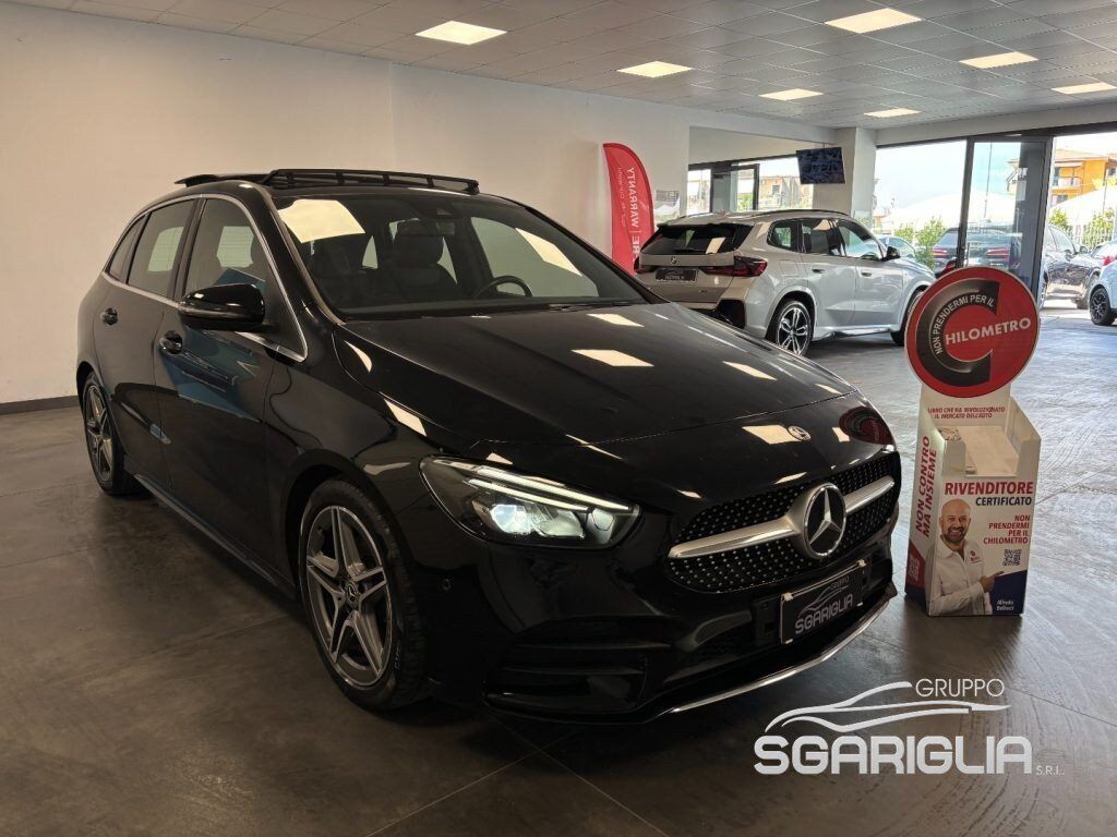 Mercedes-Benz Mercedes B 180 d Tetto Apribile AMG Premium Auto imagem 3