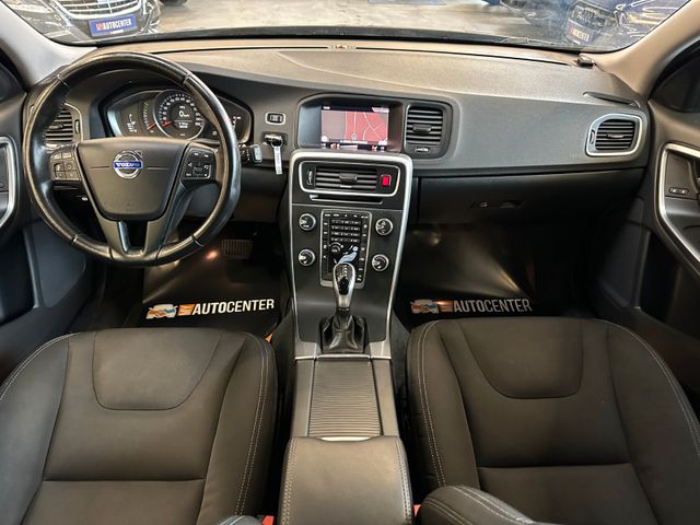 Volvo V60 Kombi Linje Business *Navi*Klima*AHK*Xenon*