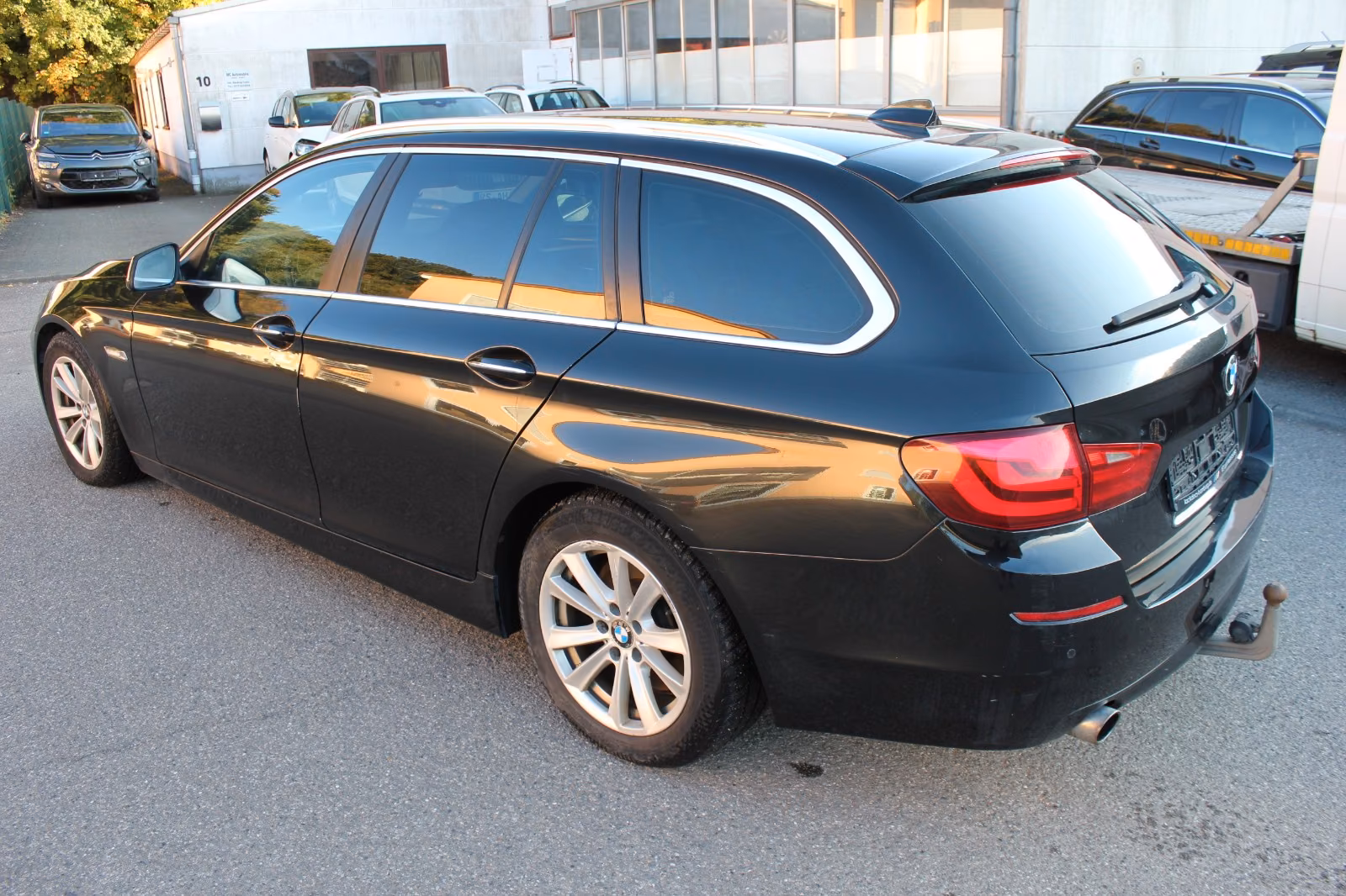 BMW 535 2010 — engine 2.993 cm³, 299 HP (220kW)