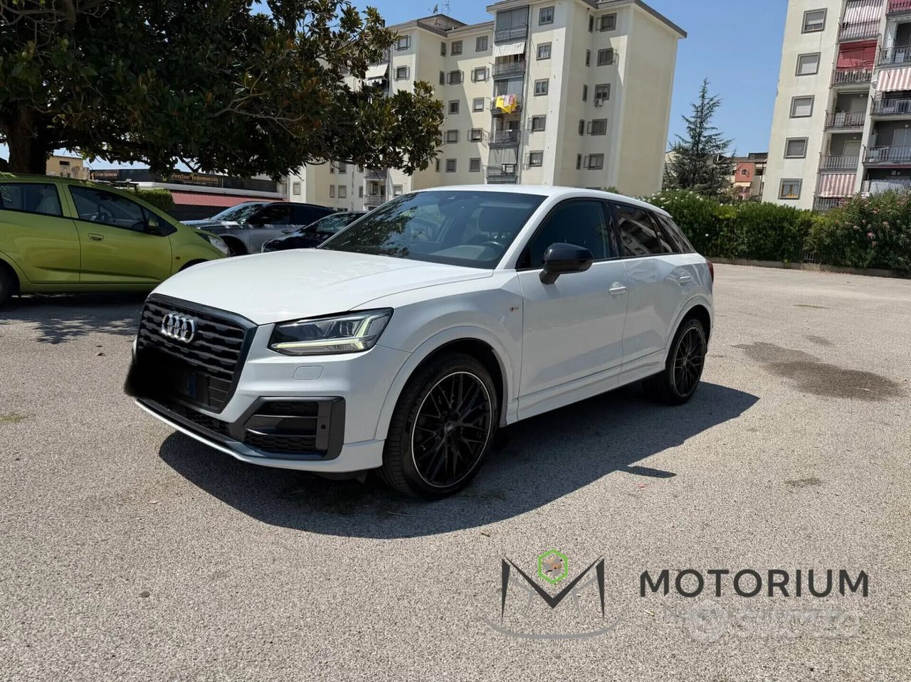 Audi Q2 30 1.6 tdi Identity Black s-tronic my20 imagem 3