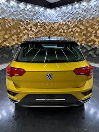 Volkswagen T-Roc - 8