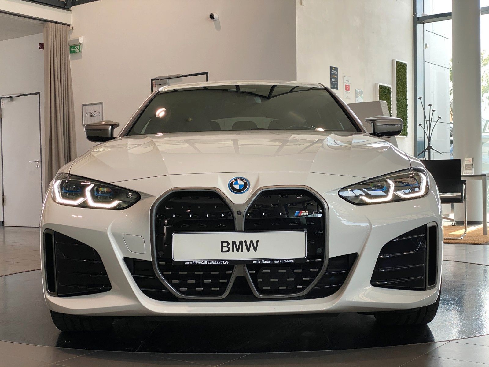 BMW i4 M50 M-Sitze Laser SurrView eGSD H&K ACC AHK foto 23